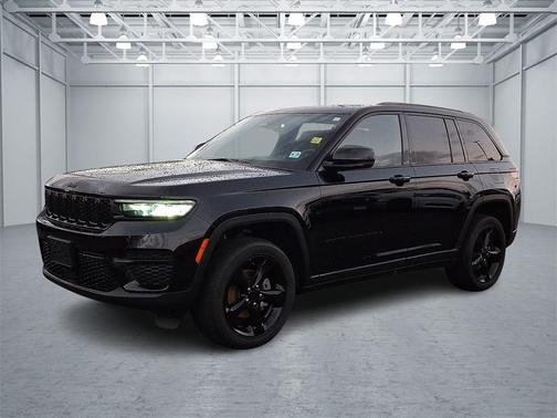2022 Jeep Grand Cherokee Altitude