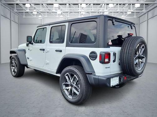 2025 Jeep Wrangler 4xe Sport S