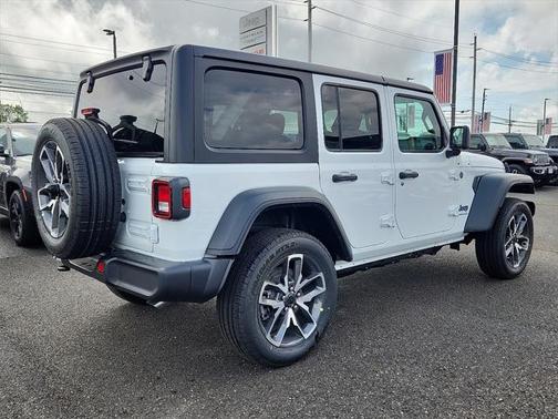 2025 Jeep Wrangler 4xe Sport S