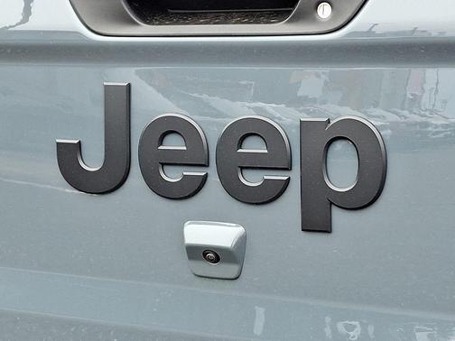 Anvil Clearcoat 2026 Jeep Gladiator Sport S