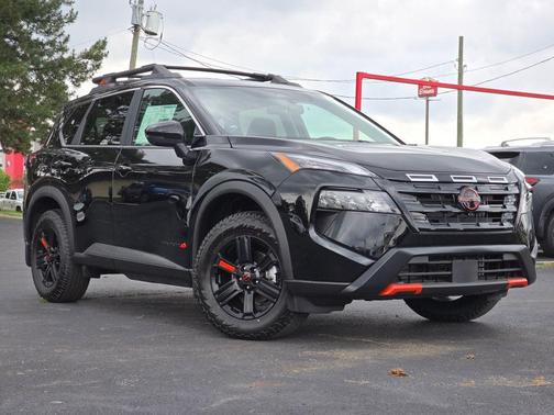 2025 Nissan Rogue Rock Creek