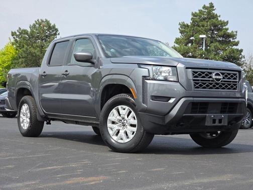2023 Nissan Frontier SV