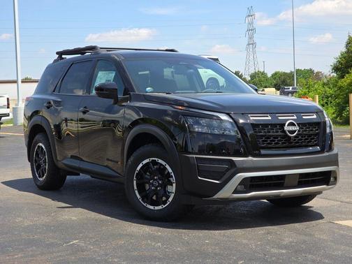 2025 Nissan Pathfinder Rock Creek