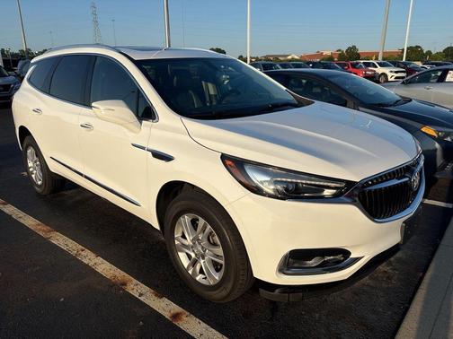 2018 Buick Enclave Essence