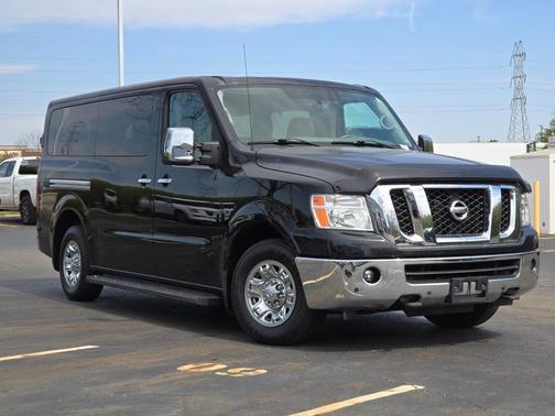 2016 Nissan NV Passenger NV3500 HD SL V8