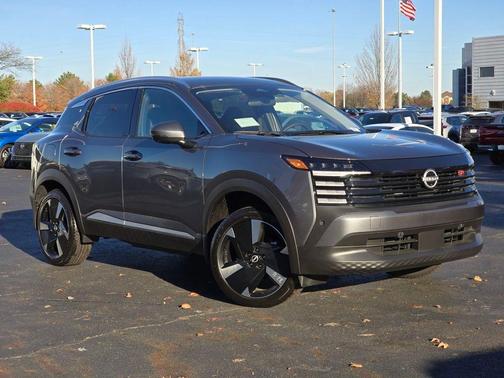 2025 Nissan Kicks SR