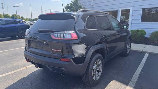 2020 Jeep Cherokee Trailhawk