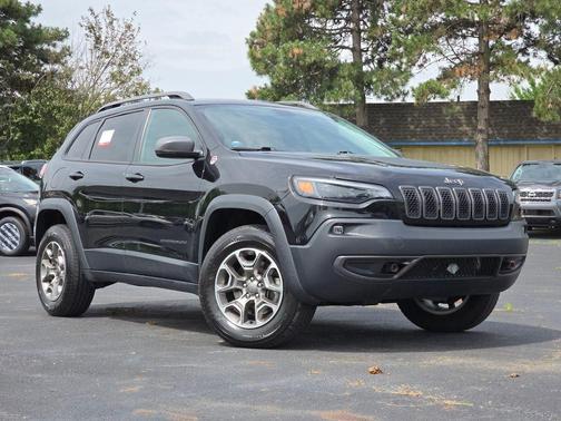 2020 Jeep Cherokee Trailhawk