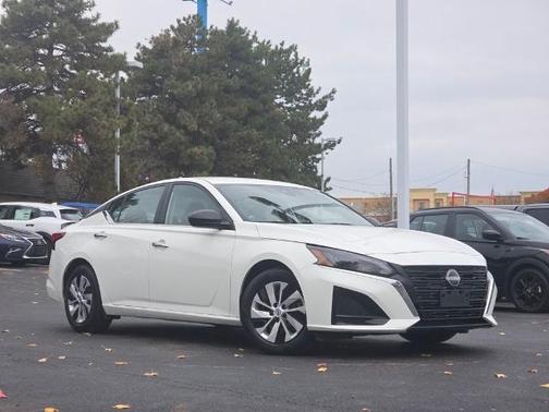 2024 Nissan Altima 2.5 S