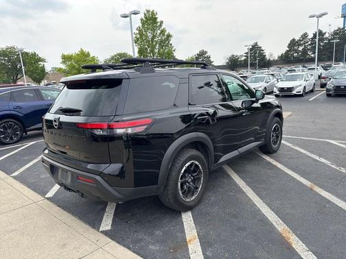 2023 Nissan Pathfinder Rock Creek
