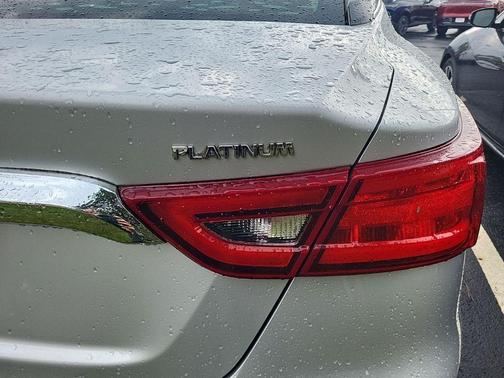 2017 Nissan Maxima 3.5 Platinum