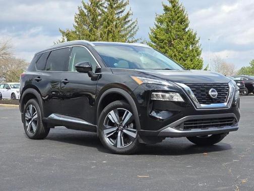 Black 2023 Nissan Rogue SL