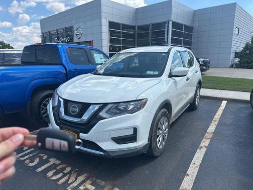 2017 Nissan Rogue S
