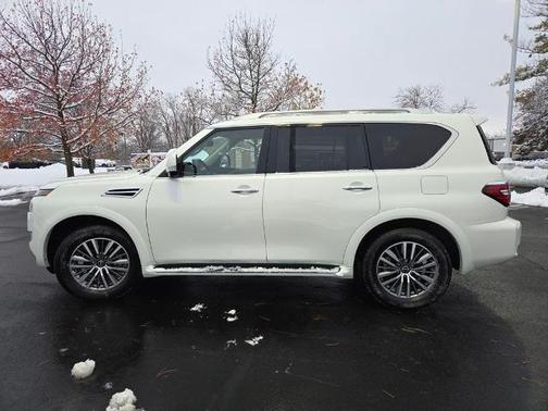 2024 Nissan Armada SL
