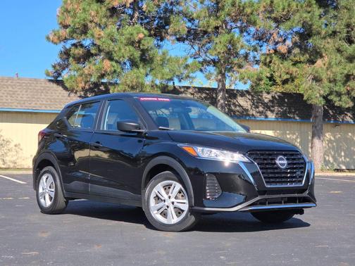 2024 Nissan Kicks S