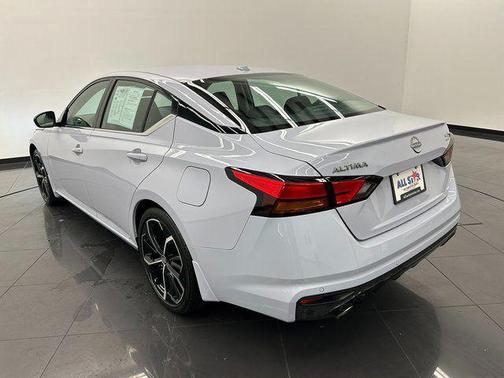 2024 Nissan Altima SR FWD