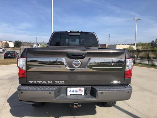 2017 Nissan Titan XD Platinum Reserve