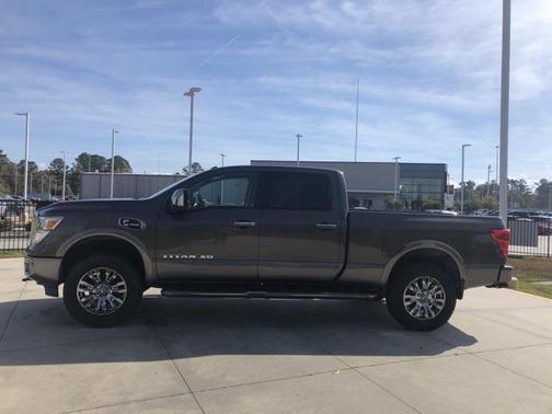 2017 Nissan Titan XD Platinum Reserve