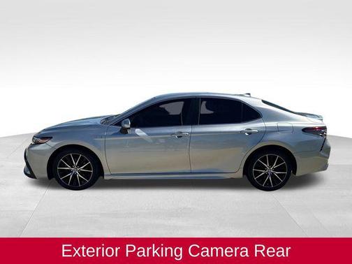 Celestial Silver Metallic 2021 Toyota Camry SE