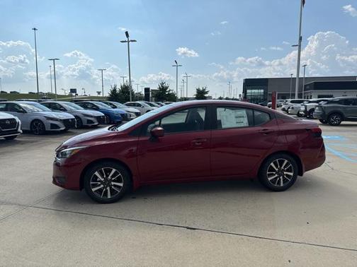 2025 Nissan Versa 1.6 SV