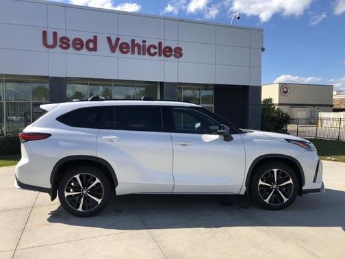2021 Toyota Highlander XSE