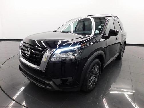 2024 Nissan Pathfinder SV 4WD