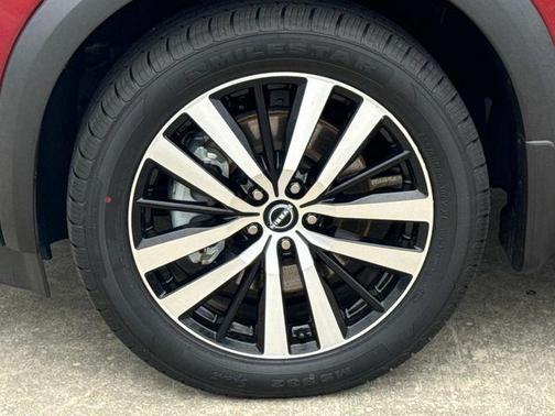 Scarlet Ember 2024 Nissan Pathfinder Platinum FWD