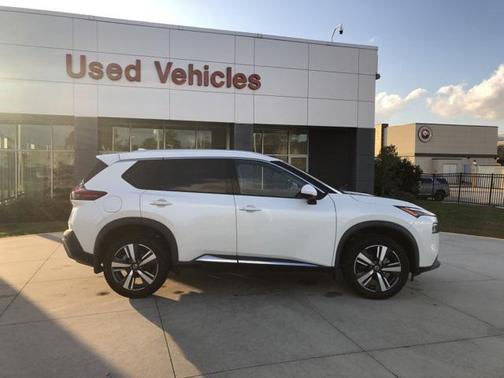 2021 Nissan Rogue SL