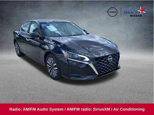 Super Black Clearcoat 2025 Nissan Altima 2.5 SV