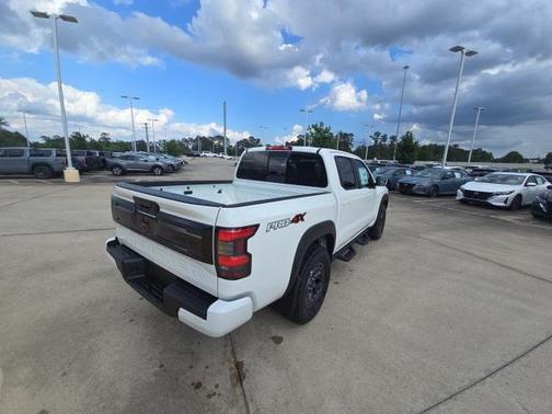 2025 Nissan Frontier PRO-4X