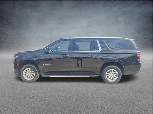 Black 2023 Chevrolet Suburban LT