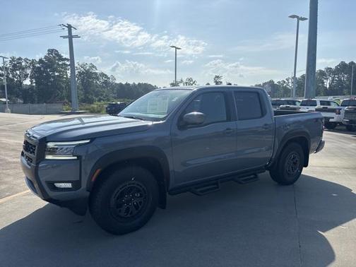 2025 Nissan Frontier PRO-X