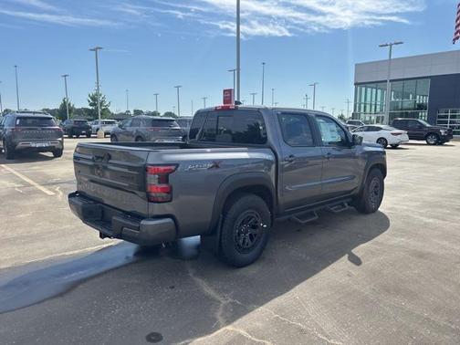 2025 Nissan Frontier PRO-X