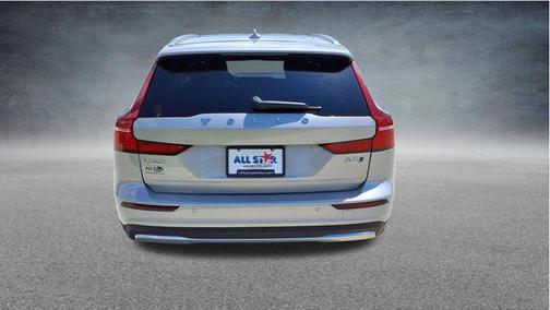 Silver Dawn Metallic 2025 Volvo V60 Cross Country Plus, B5 AWD Gas (mild hybrid)