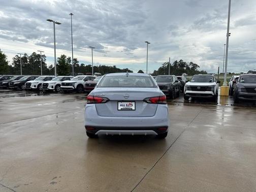 2025 Nissan Versa 1.6 SV