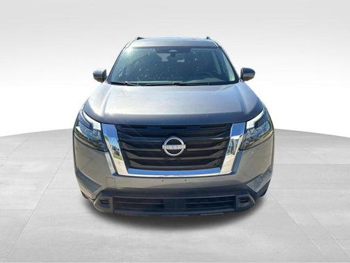 Gun Metallic 2024 Nissan Pathfinder SV FWD