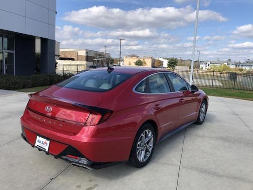 2020 Hyundai SONATA SEL