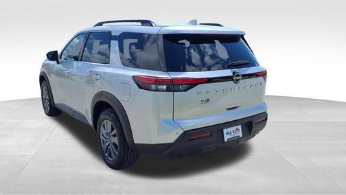 Brilliant Silver Metallic 2025 Nissan Pathfinder SV FWD