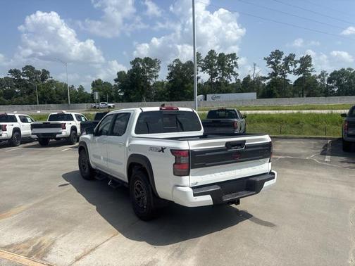 2025 Nissan Frontier PRO-X