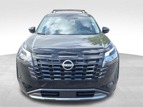 Super Black 2026 Nissan Pathfinder Platinum