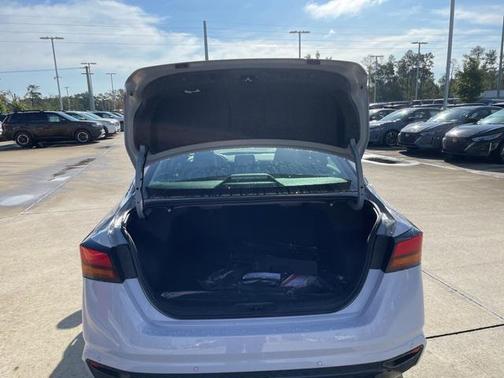 2025 Nissan Altima SR FWD