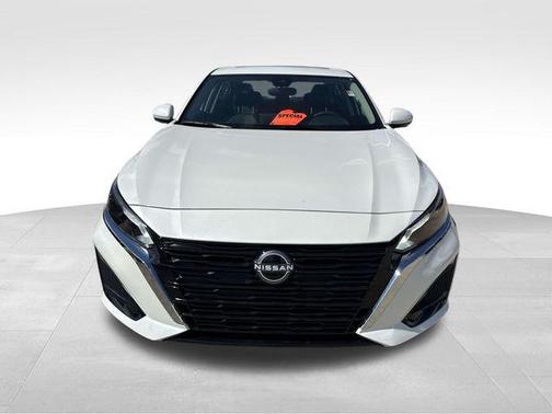 2025 Nissan Altima 2.5 SL