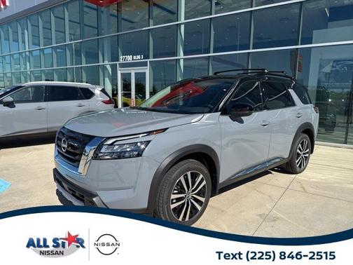 2025 Nissan Pathfinder Platinum FWD