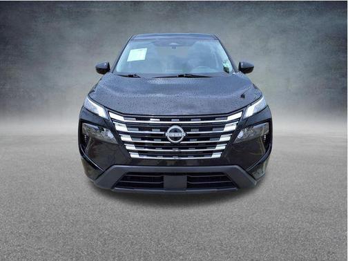 Super Black 2025 Nissan Rogue SV