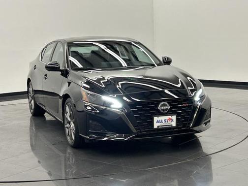 2024 Nissan Altima SR VC-Turbo FWD