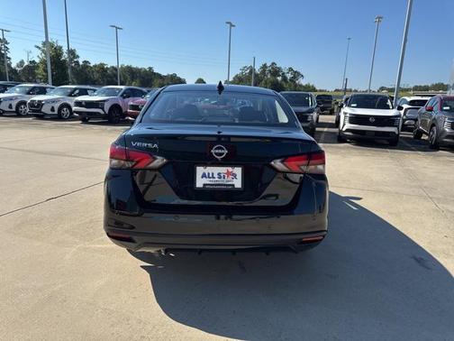2025 Nissan Versa 1.6 SV
