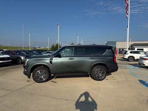 2026 Nissan Armada Platinum