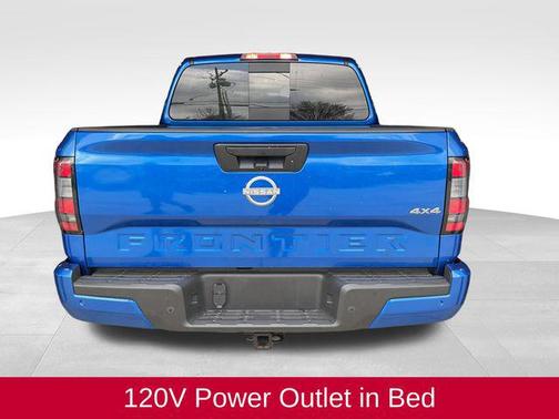 2025 Nissan Frontier SV