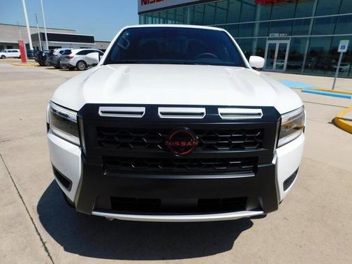 2025 Nissan Frontier PRO-X