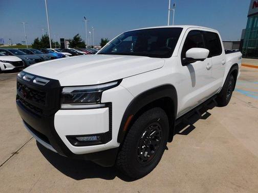 2025 Nissan Frontier PRO-X